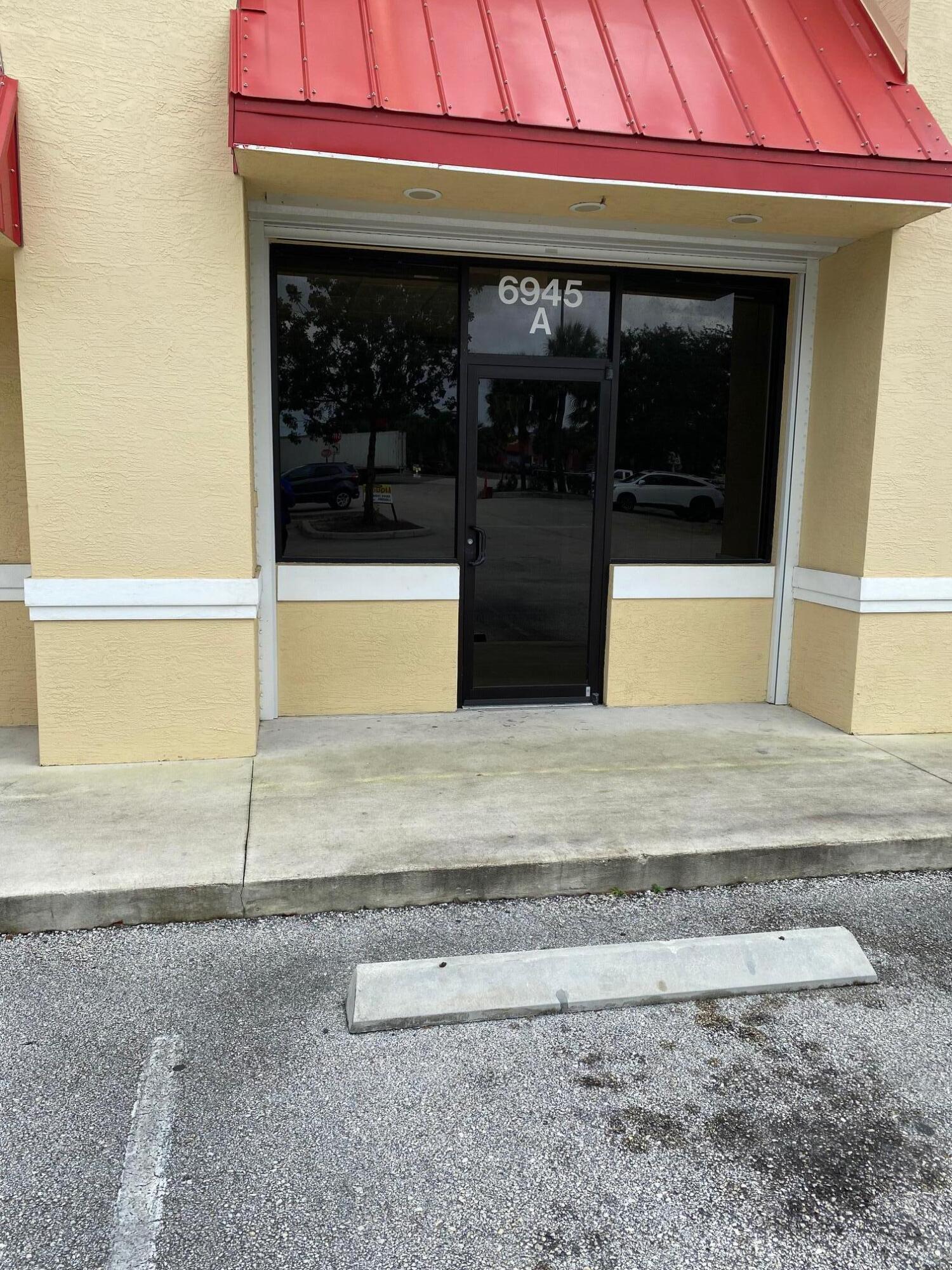 6945 Okeechobee Road Fort Pierce FL 34945