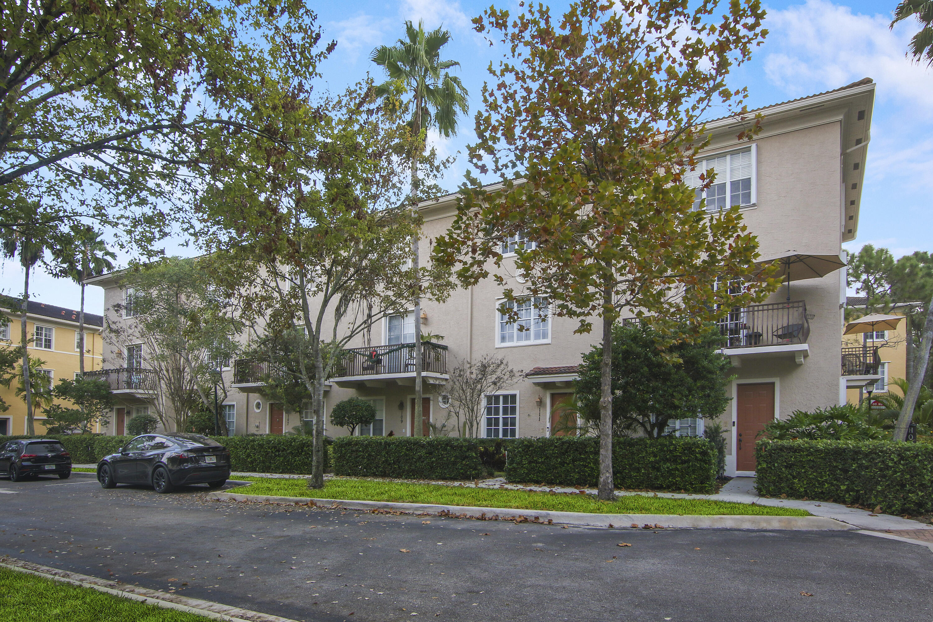 107 E Indian Crossing Circle Jupiter FL 33458