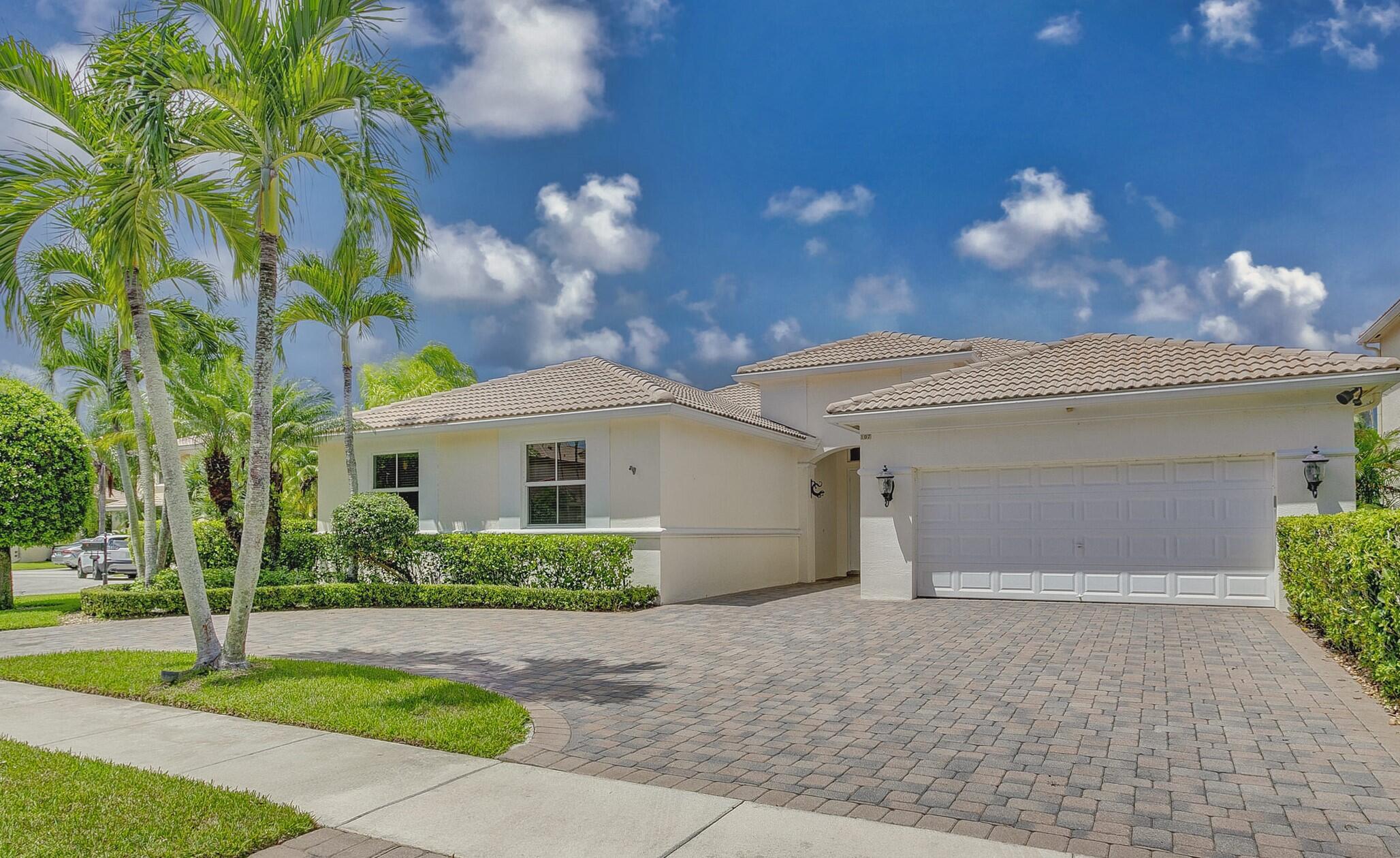 107 La Vida Court Palm Beach Gardens FL 33418