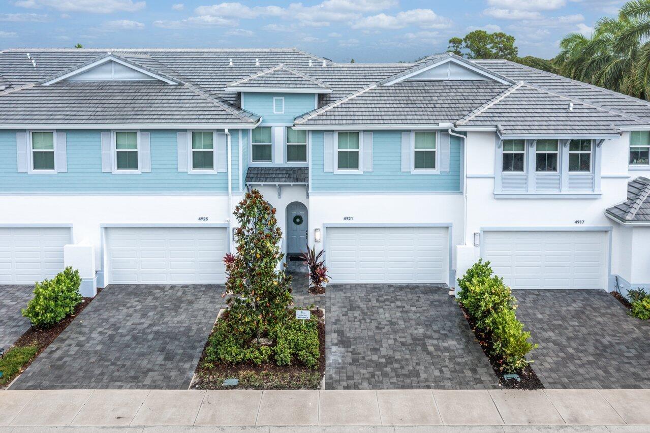 4921 Pointe Midtown Way Palm Beach Gardens FL 33418
