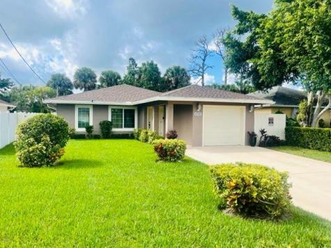 6720 3rd Street Jupiter FL 33458