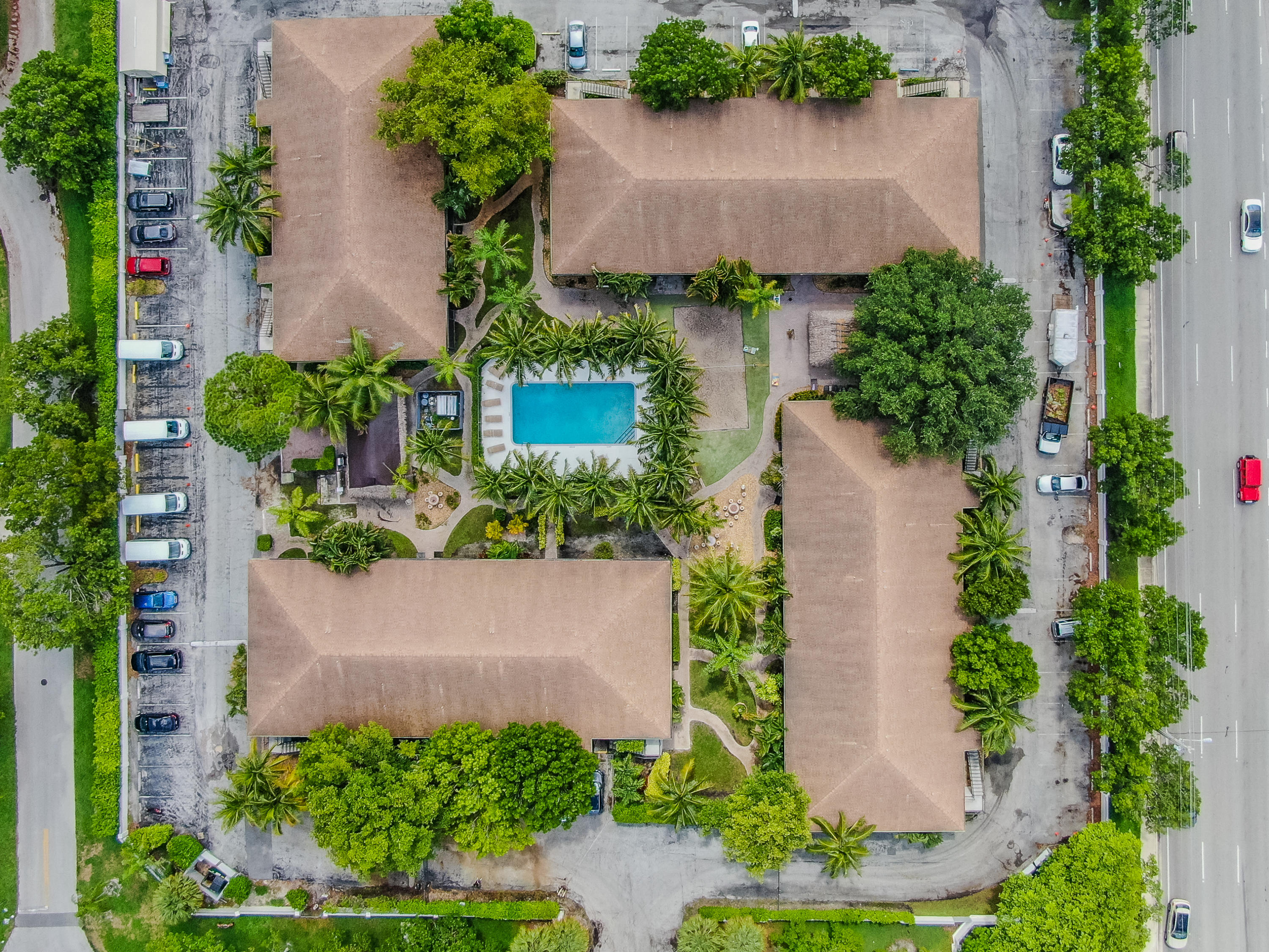 705-711 Linton Boulevard Delray Beach FL 33444