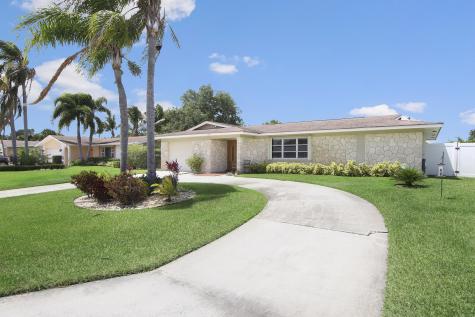 4389 Fuschia Circle Palm Beach Gardens FL 33410