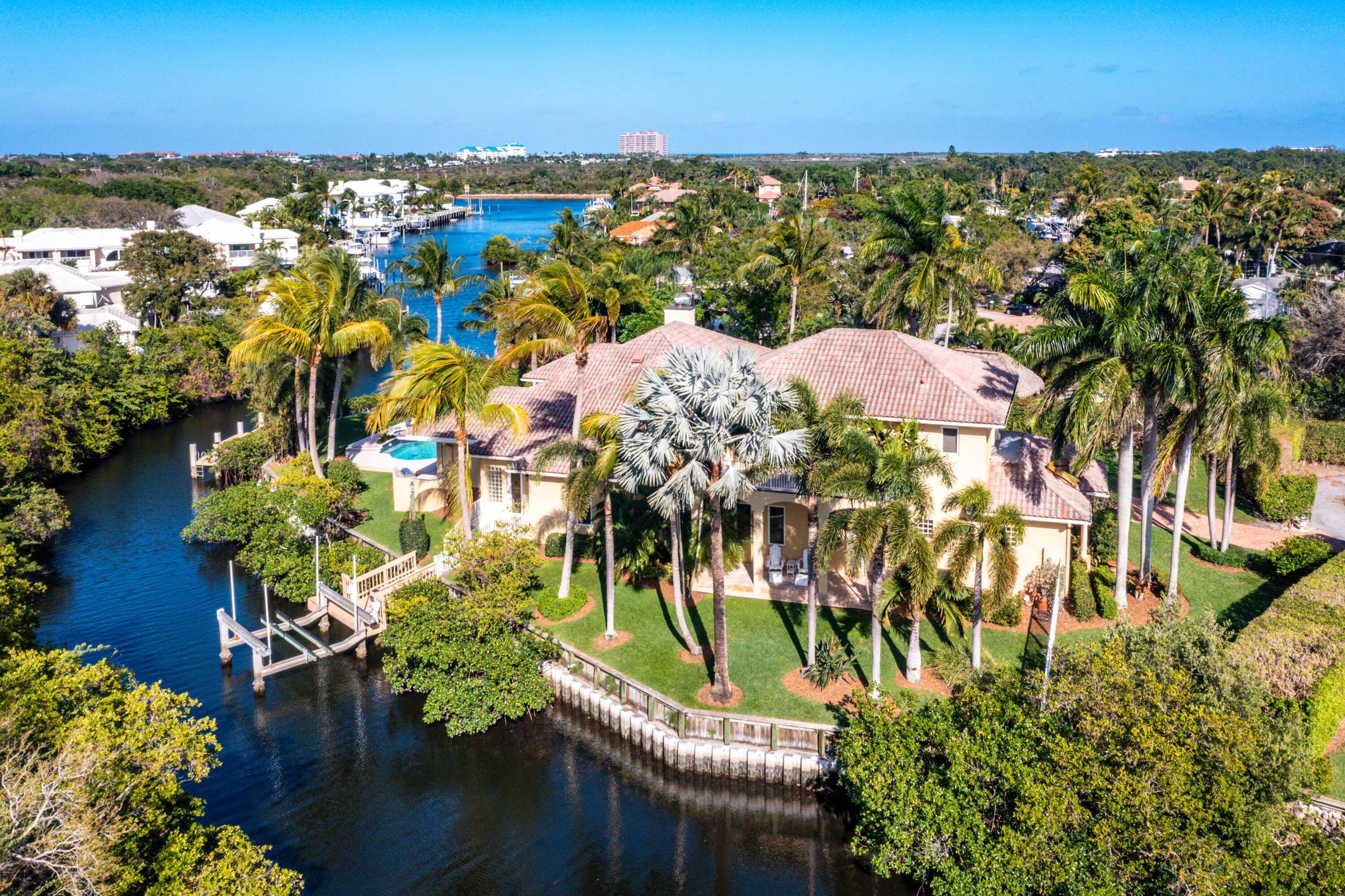 14211 Little Cypress Circle Palm Beach Gardens FL 33410