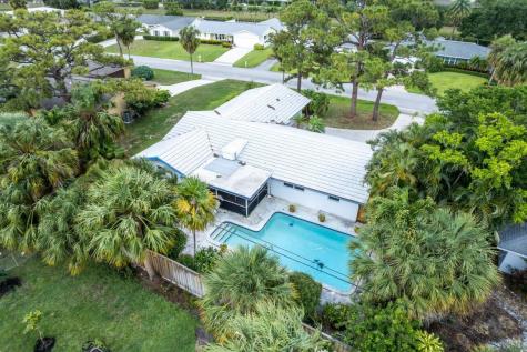 10237 Dogwood Avenue Palm Beach Gardens FL 33410