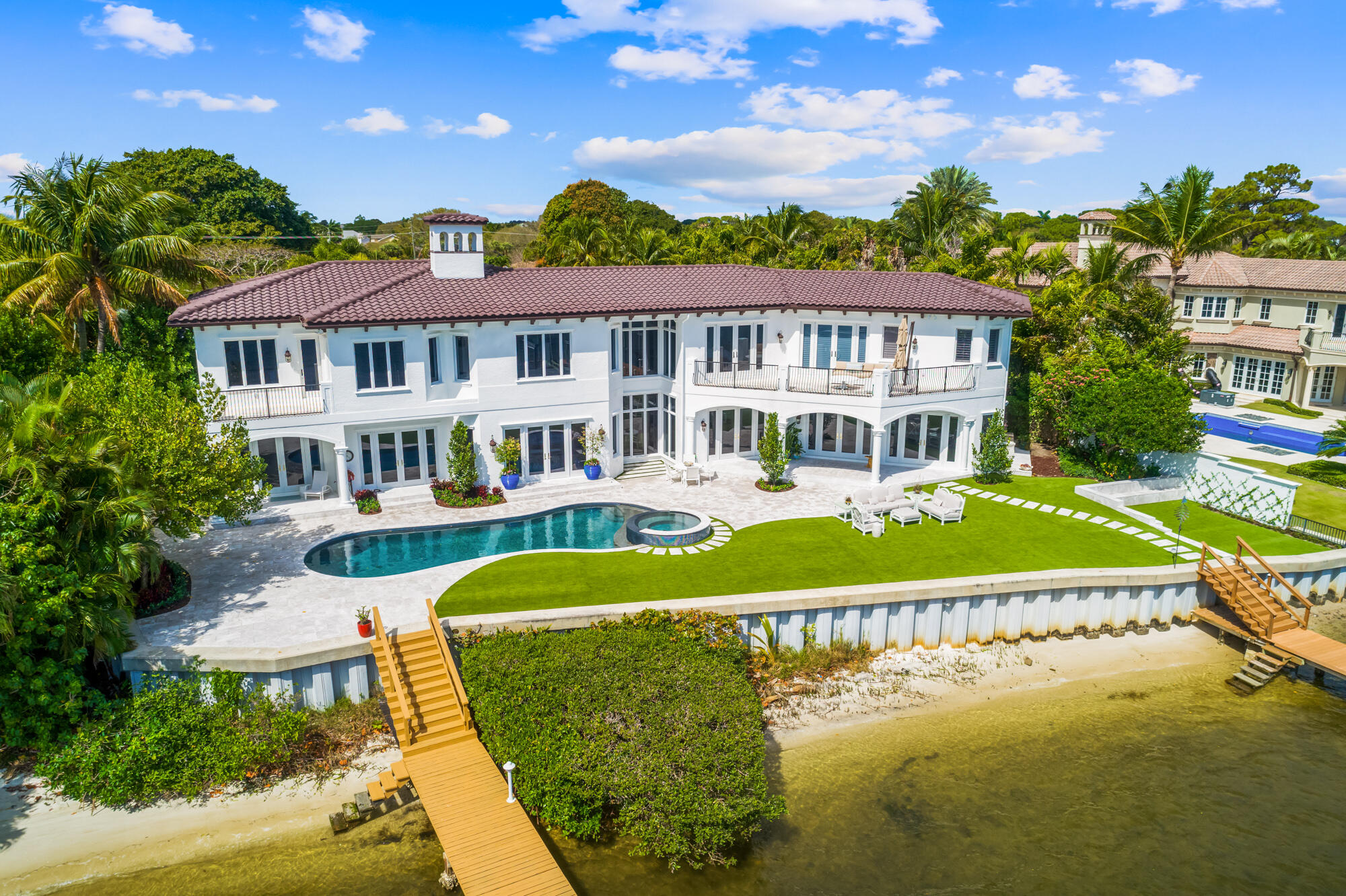 19000 Point Drive Tequesta FL 33469